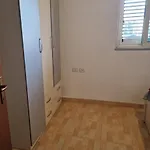 Fabio's Apartment-tirane Апартаменты Тирана